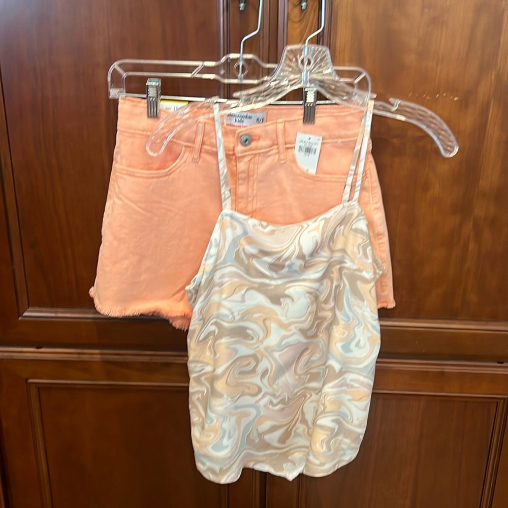 Adorable Abercrombie kids outfit.